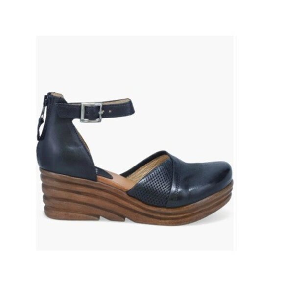 MIZ MOOZ Acadia Wide Mary Jane Platform Wedge Leather Sandal, Black, EU 40 - Picture 17 of 17